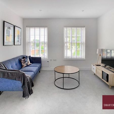 Eton, Windsor - 1 Bedroom First Floor Apartment - Parking Exterior foto