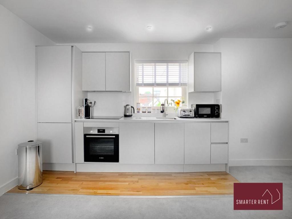 Eton, Windsor - 1 Bedroom First Floor Apartment - Parking Exterior foto